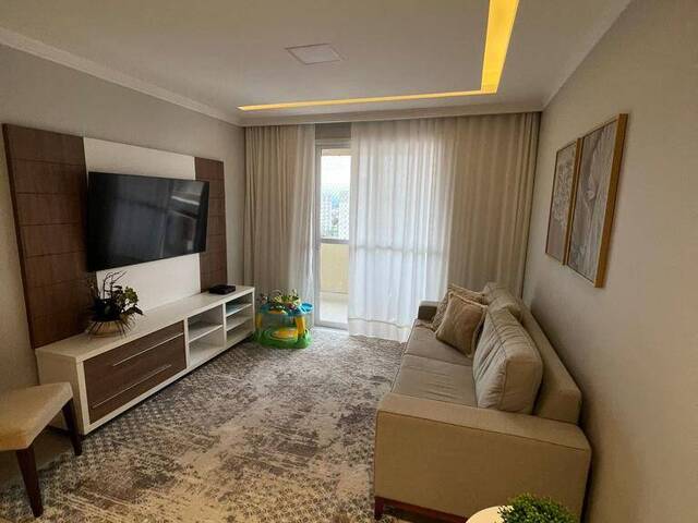 Venda em Conjunto Residencial Trinta e Um de Março - São José dos Campos