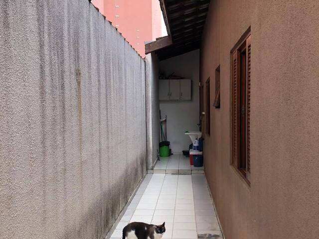 Casa para Venda em São José dos Campos - 5