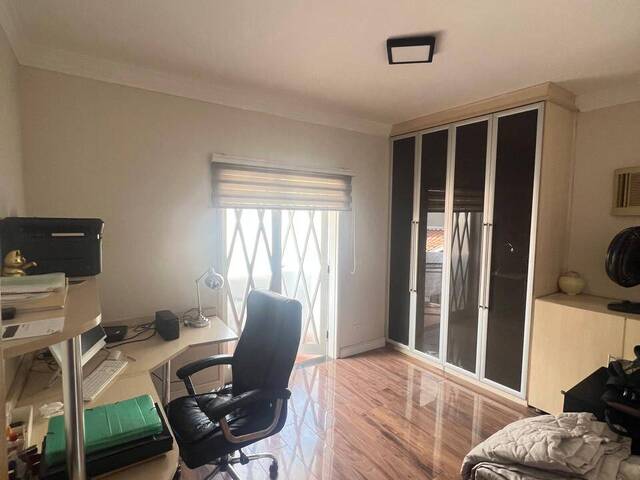 Casa para Venda em São José dos Campos - 5