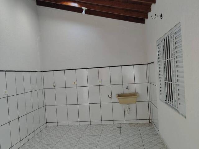 Casa para Venda em São José dos Campos - 5