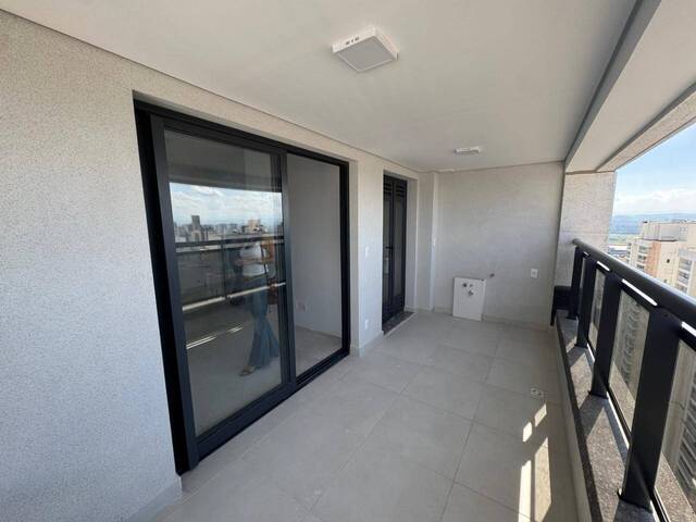 Apartamento para Venda em São José dos Campos - 2
